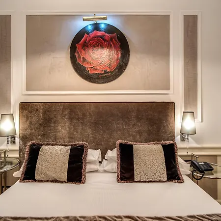 The Britannia מלון