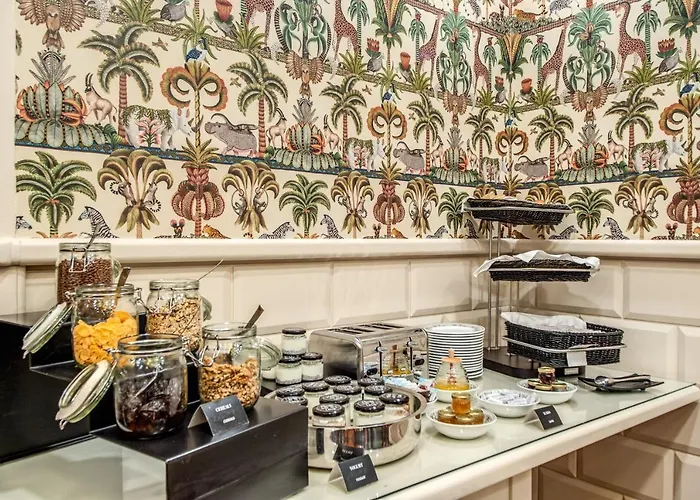 The Britannia Hotel 4*